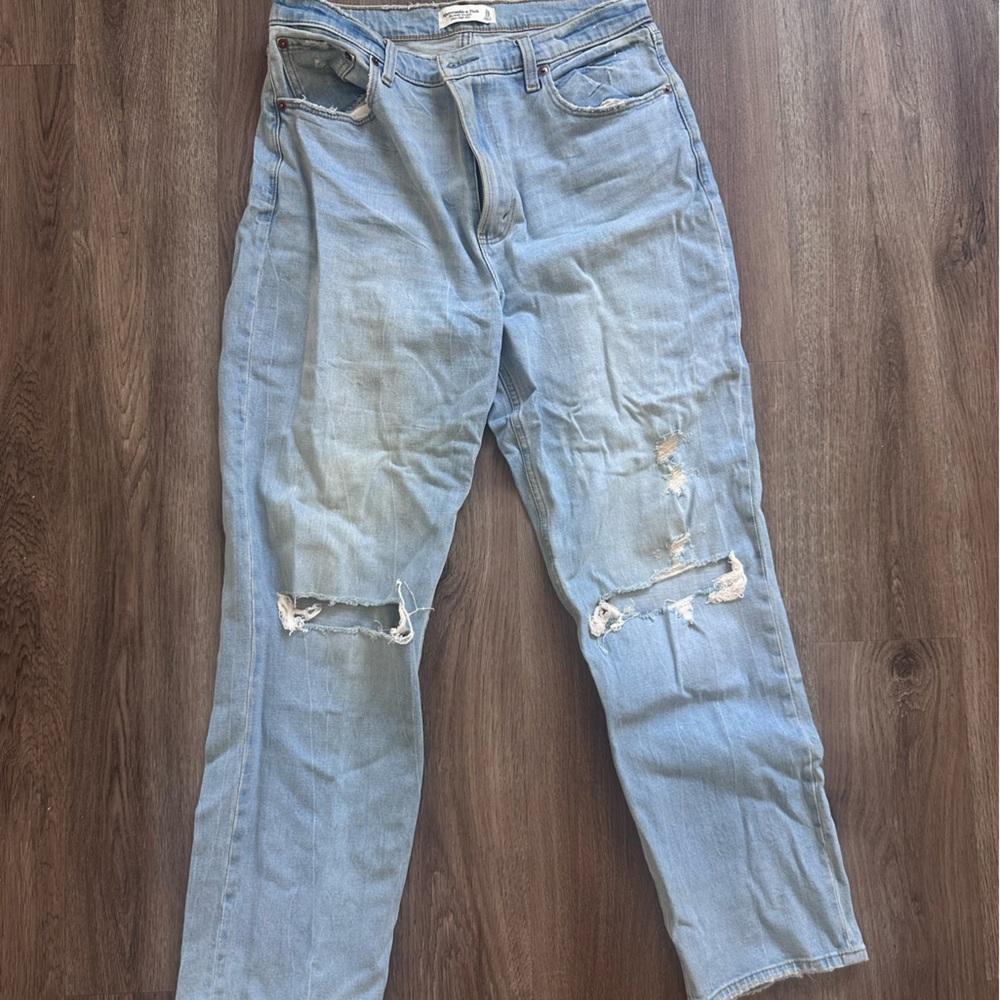 Abercrombie & Fitch Ankle Straight Ultra High Rise Light Blue Denim Jeans